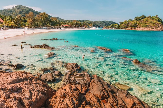 Southeastern Gilis and Pink Beaches Private Snorkeling Trip  - Lombok - Itinerary Details