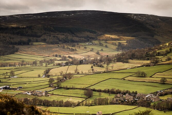 Southern Dales Tour App, Hidden Gems Game and Big Britain Quiz (1 Day Pass) UK - Exploring the Yorkshire Dales by Car