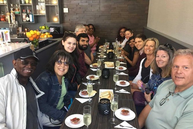 Southern Flavors Food, Pub Crawl, and History Walking Tour - Common Questions