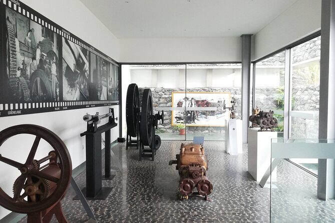 Southwest Tour of the Island - FAQs