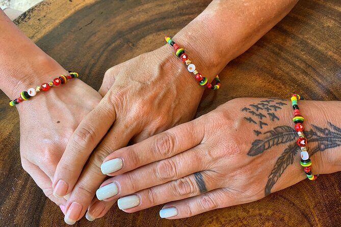 Souvenirs workshop A Mi Mek It! in Montego Bay Jamaica (FR & EN) - An In-Depth Look at the Souvenirs Workshop A Mi Mek It!