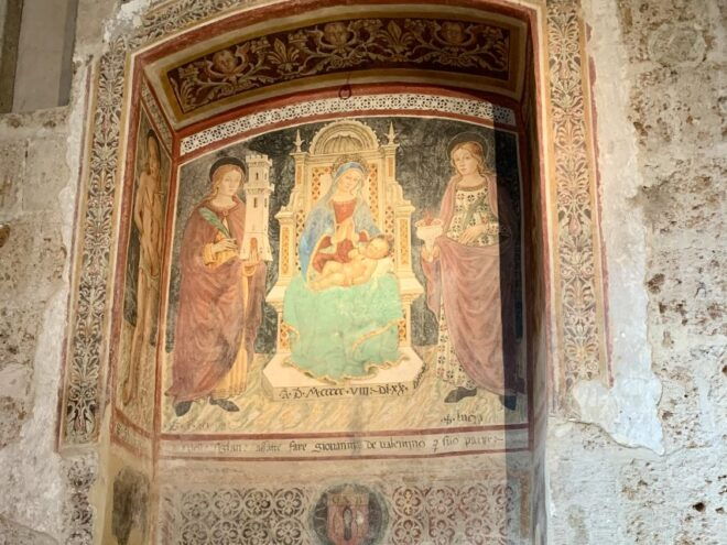 Sovana: Vie Cave & Etruscan Culture Hiking Tour With Tasting - Tour Description