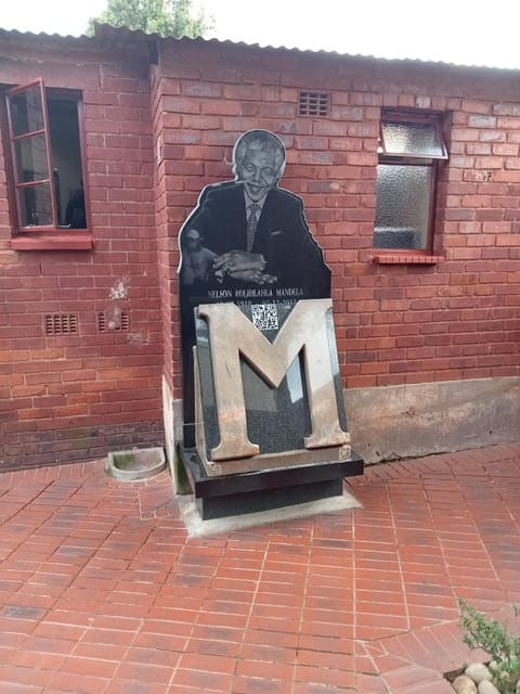 Soweto and apartheid museum tour(Half-day) - FAQs  