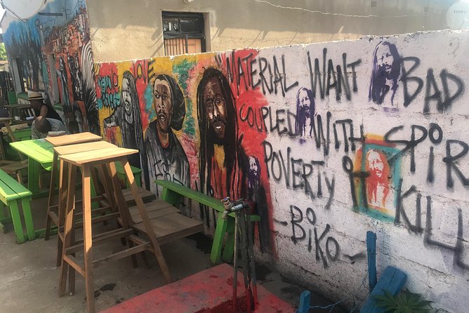 Soweto Half Day Tour - Famous Landmarks in Soweto
