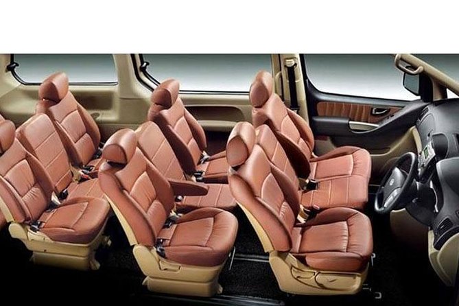 Spacious Large MPV KUL Airport Transfers Kuala Lumpur City Center - Customizable Pickup Locations in Kuala Lumpur