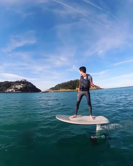 Spain: eFoil Experience on the Mediterranean Coast - What to Expect from the eFoil Experience