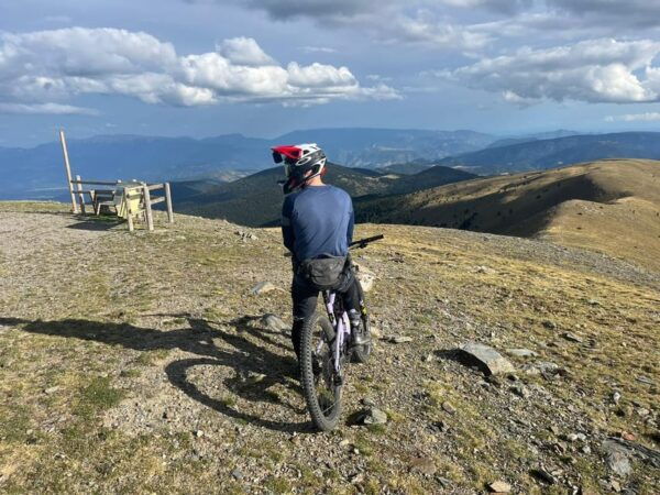 Spain Pyrenees: Mountain Bike Tour and Gravity Experience - Recommended Gear