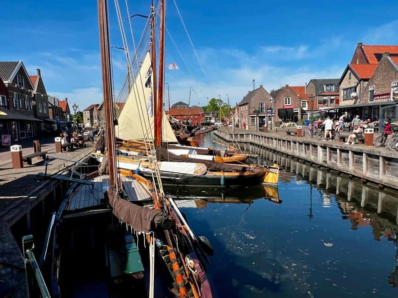 Spakenburg: Sunset boat trip on an authentic fishing boat - The Sum Up