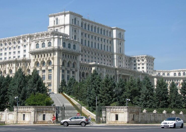 Spanish Guided Tour at the Palace of Parliament in Bucharest - Key Points