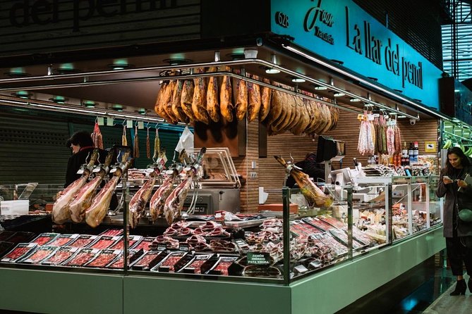 Spanish Oysters, Cava and Ibérico Ham at Barcelona's La Boqueria Market - Common Questions