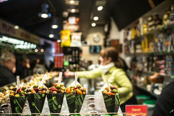 Spanish Oysters, Cava and Ibérico Ham at Barcelona's La Boqueria Market - The Sum Up