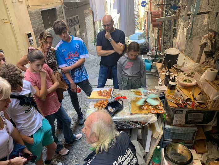 Spanish Quarter Streetart & Traditions, Customized Tour - Good To Know