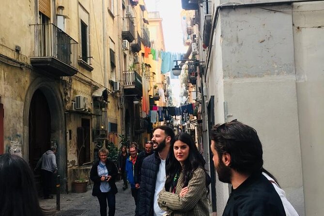 Spanish Quarters, Para Descubrir Folclore, Artesanos Y La Vida Local. - Unveiling Spanish Quarters Charm