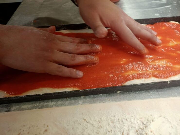 Spanish Steps Rome Pizza Making Class With Wine & Limoncello - Good To Know