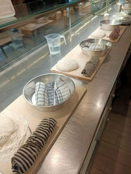 Spanish Steps Rome Pizza Making Class With Wine & Limoncello - Experience