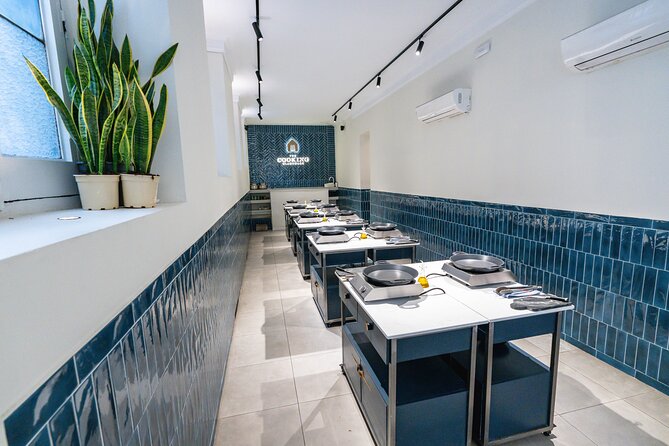 Spanish Tortilla Cooking Class and Bottomless Wine Brunch! - Workshop Highlights