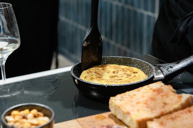 Spanish Tortilla Cooking Class and Bottomless Wine Brunch! - Workshop Details