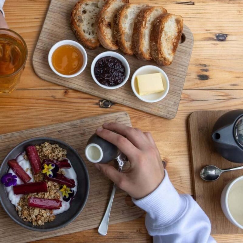 Sparkling Brunch for 2 Adults - An In-Depth Look at the Green Olive Sparkling Brunch