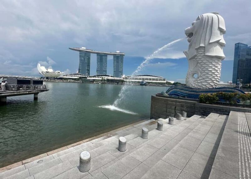 Sparkling Singapore City tour-RiverCruise, LightShows, Satay - Authenticity and Extra Insights from Reviews