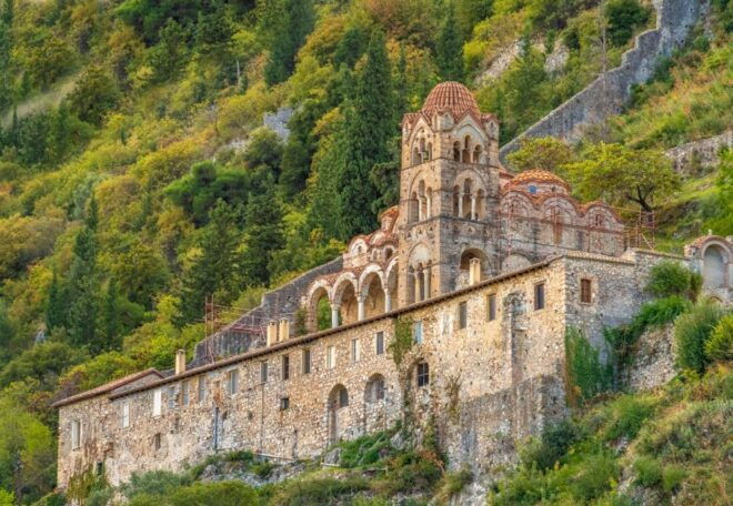 Sparta & Mystras - Bred for Battle! the Legendary Period! - Scenic Coastal Road and the Corinth Canal