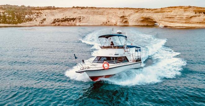 Spearfishing Trip on Private Yacht - Boat and Facilities