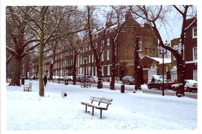 Special Magical Christmas Tour Around Camden Town London - Unique Christmas Markets