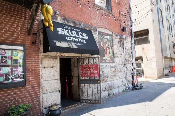 Specters of the South: Nashvilles Haunted History Ghost Tour - The Dark History of Nashville
