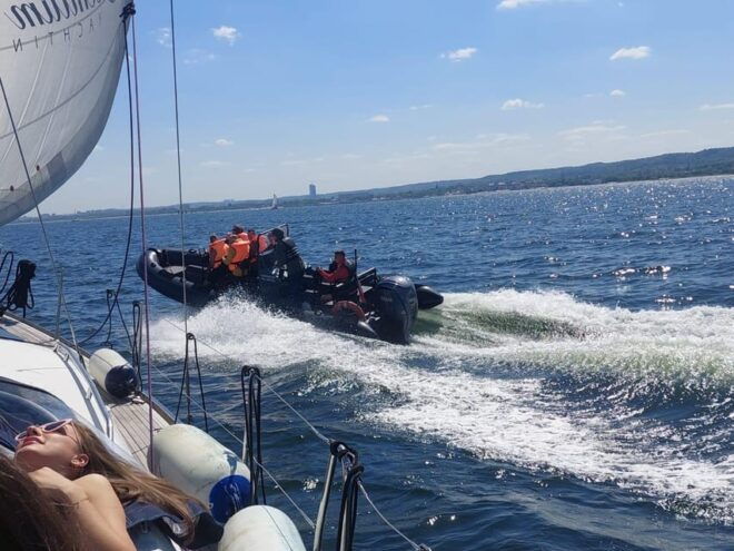 Speed Boat Half Hour Trip in Sopot. Speed up to 100 Km/H - Meeting Point and Pickup