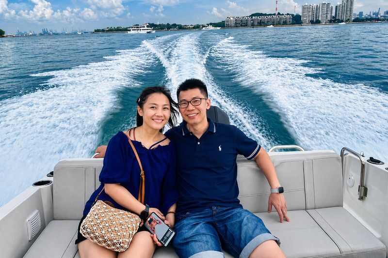 Speedboat Cruise & Marina Dine Adventure by YachtCruiseSG - What the price includes, and what it doesn’t