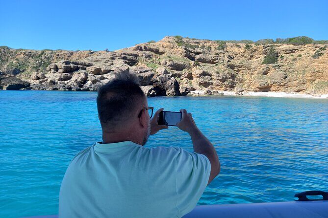 Speedboat excursion through the coves of northern Menorca - Who Will Love This Experience?