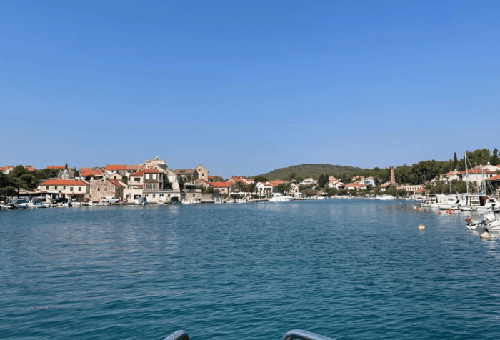 Speedboat Panorama Excursion Brac Povlja - Makarska Tour 1 - FAQ