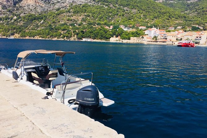 Speedboat Transfer From Hvar Town (Water Taxi Transfer) to Airport Split - Pricing and Booking