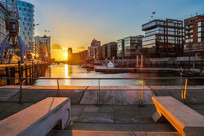 Speicherstadt and Hafencity Tour of Hamburg With German Speaking Guide - Cancellation Policy