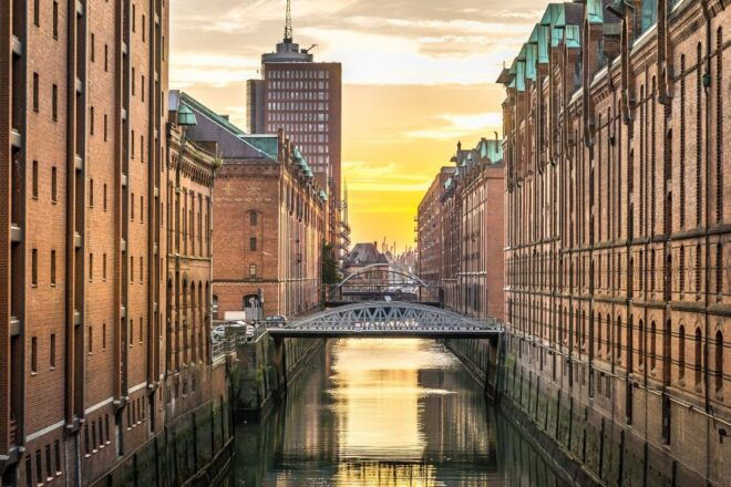Speicherstadt & Hafencity: Self-Guided Scavenger Hunt - Tips for a Successful Scavenger Hunt Experience