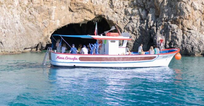 Sperlonga: Private Blue Grotto Boat Tour - Important Information