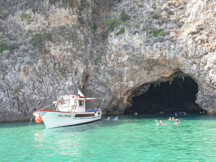 Sperlonga: Private Cruise to Discover the Seven Beaches - Cruise Details