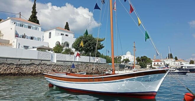 Spetses: Private Cruise on an Electric Boat - Inclusions and Amenities