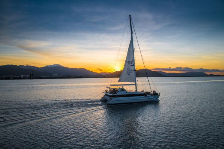 Spirit of Cairns: Waterfront Dining Experience - Experience Highlights
