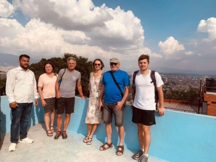 Spiritual Excursion: Insights of Buddhism and Hinduism - Spiritual Roots of Buddhism