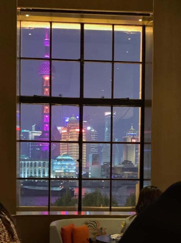 Spiritual Shanghai: Longhua Temple Tour with Food Tasting - Good To Know