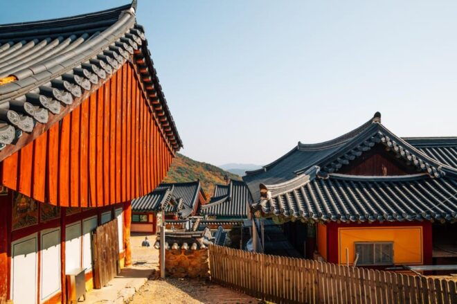 Spiritual Sojourn in Busan: Beomeosa & Hongbeopsa Tour - Spiritual Significance of the Sites