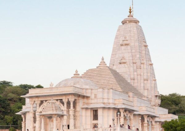 Spiritual Trails of Hyderabad (2 Hours Guided Temples Tour) - Booking Information