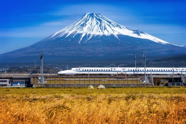 Splendours of Japan (Hiroshima, Takayama Festival) by Trafalgar - 13-Day Tour - Is this the right Japan tour for you?