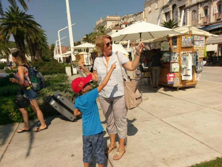 Split: 2-Hour Private Walking Tour - Tour Duration and Language Options