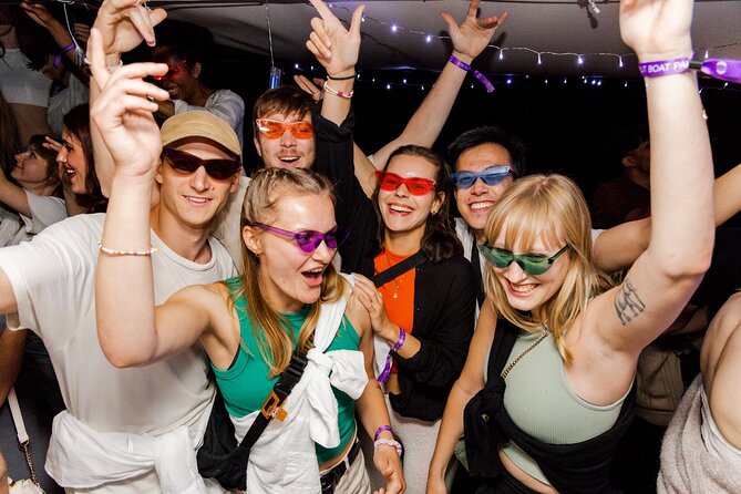 Split After Dark - Boat Crawl With Free Shots & VIP Club Access - Boat Party Experience