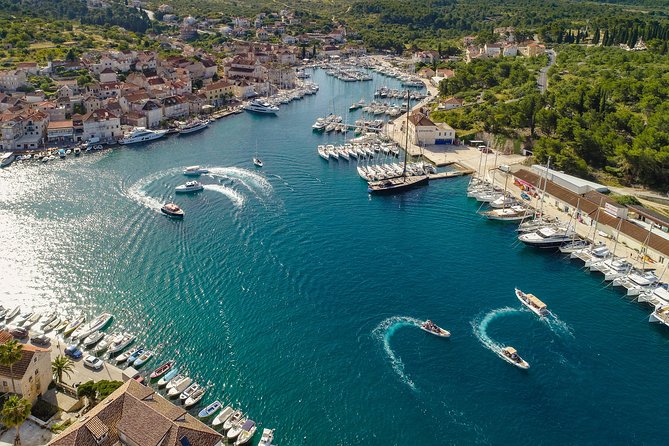Split Airport to Hvar by Private Boat For 12 - Meeting and Pickup