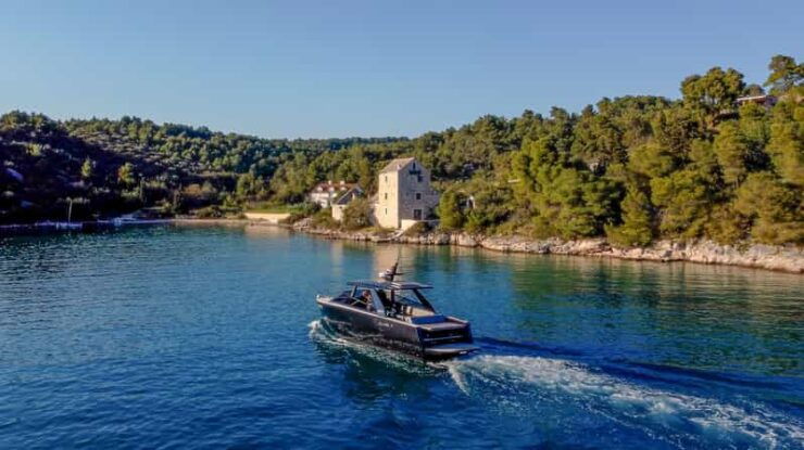 Split and Surroundings: One-Day Boat Trips on Colnago 35 Open - Pricing and Reservation Details