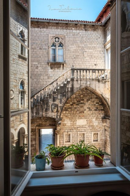 Split and Trogir Private Tour With LOCAL Guide - Tour Duration and Guide Availability