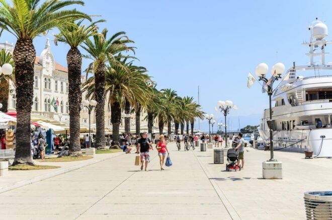 Split: Blue Lagoon & 3 Islands Speedboat Tour - Small Group - Excluded Services