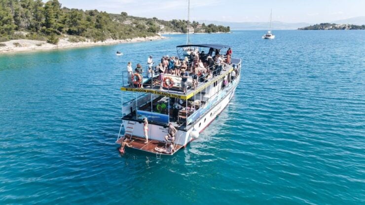 Split: Blue Lagoon, Shipwreck, & ŠOlta With Lunch & Drinks - Important Information